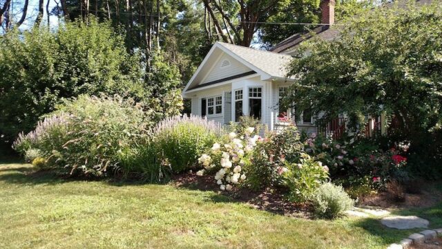 le jardin d'une maison