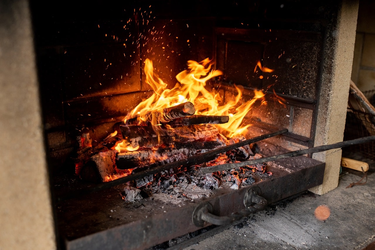 Les meilleures essences de bois de chauffage, le faire sécher,  l'entreposer, éviter les arnaques: toutes les réponses à vos questions -  L'Avenir